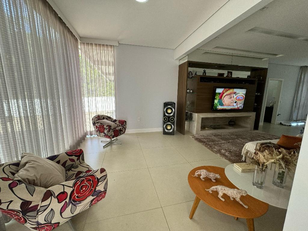 Casa em Sul do Rio, Santo Amaro da Imperatriz. 3 quartos, 350m². Imagem 7 de 27